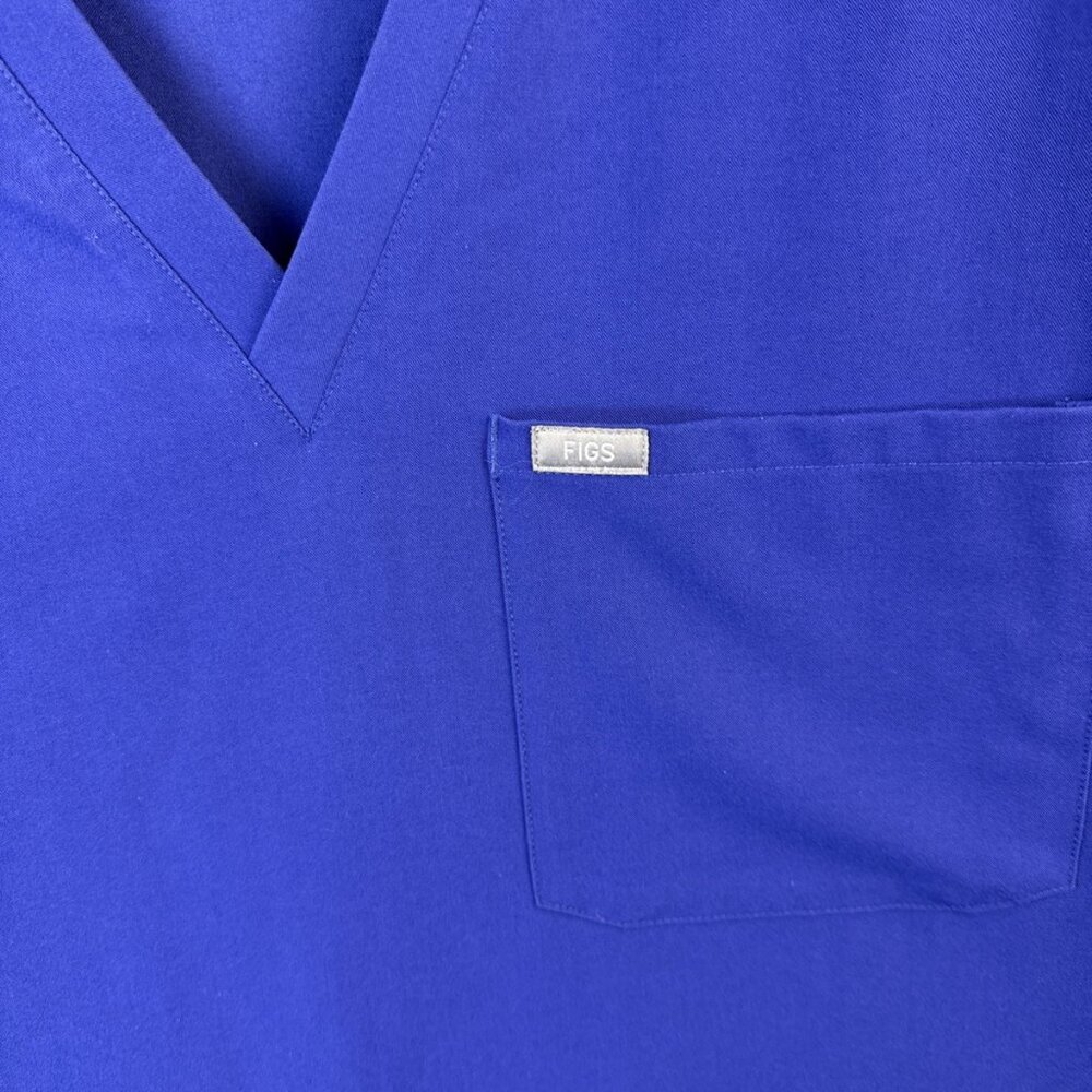 Figs Technical Collection Pullover Scrub Top Women’s Size XL Blue Vet Tech Nurse - Picture 2 of 10